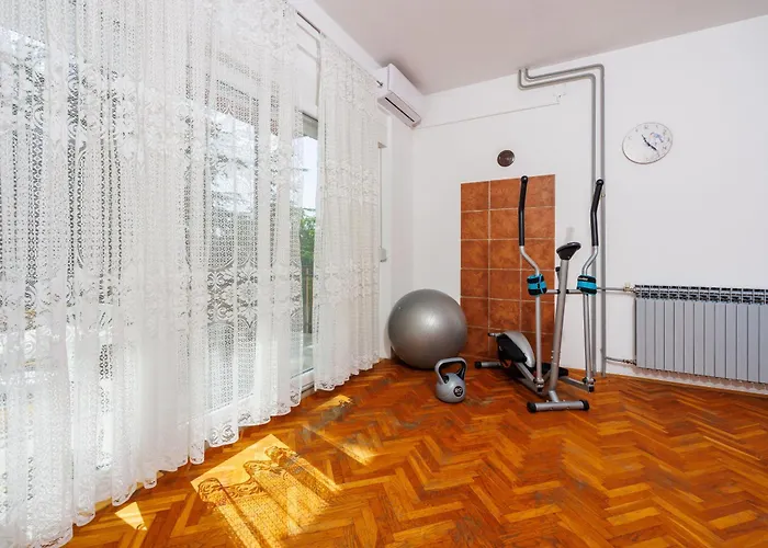 Davorka Apartment Crikvenica
