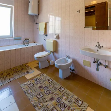 Apartment Davorka *